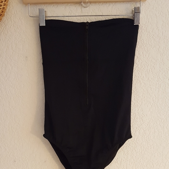 Undrest By The Sea Zip Front One Piece Swimsuit - Picture 7 of 10